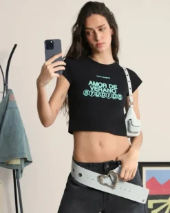 Amor de Verano Tee Black