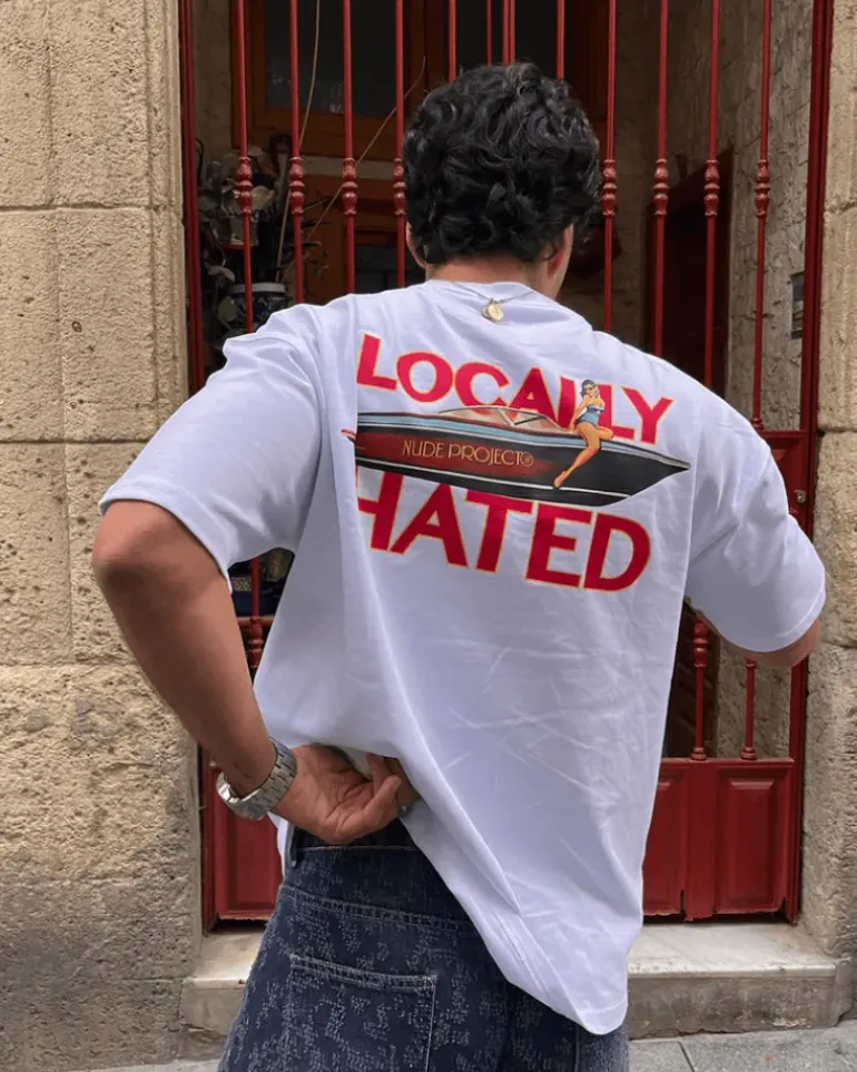 Camiseta Blanca Locally Hated