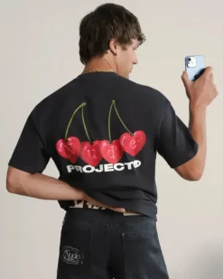 Camiseta Cherry Negra