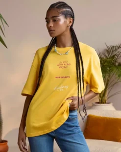 Camiseta Face Amarilla