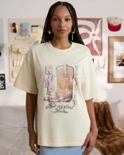 Camiseta Yeehaw Blanco Crema