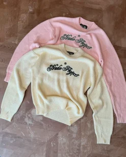 Jersey Script Rosa