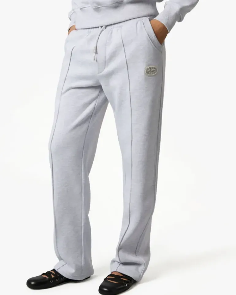 Pantalón Jogger Essentials Gris