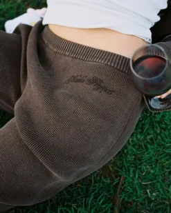 Pantalón Knit Marrón First Class