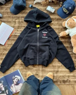Sudadera Con Cremallera Heartbroken Negra